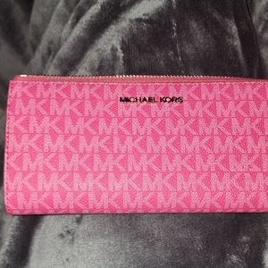 Michael Kors Vibrant Pink Wallet